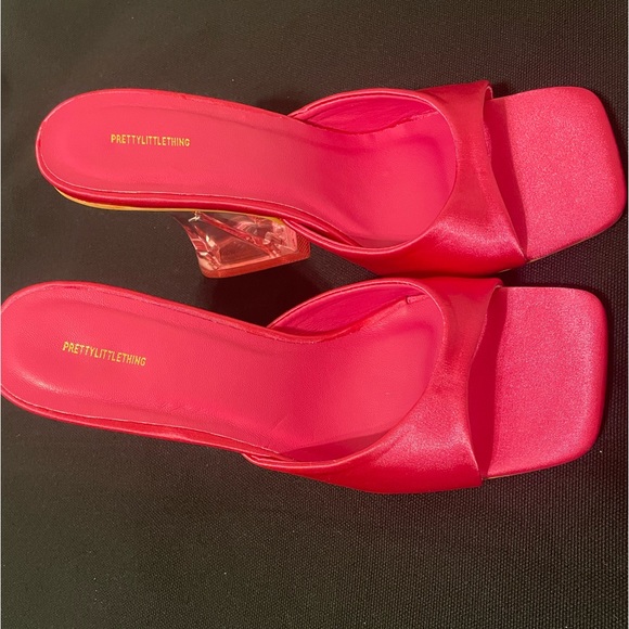 PRETTYLITTLETHING Pink Satin Square Toe Flare Heeled Mule - Picture 4 of 8